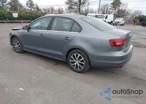 2018 Volkswagen Jetta 1.4T Se/1.4T Wolfsburg Edition z USA, uszkodzony, nr VIN 3VWDB7AJXJM257741